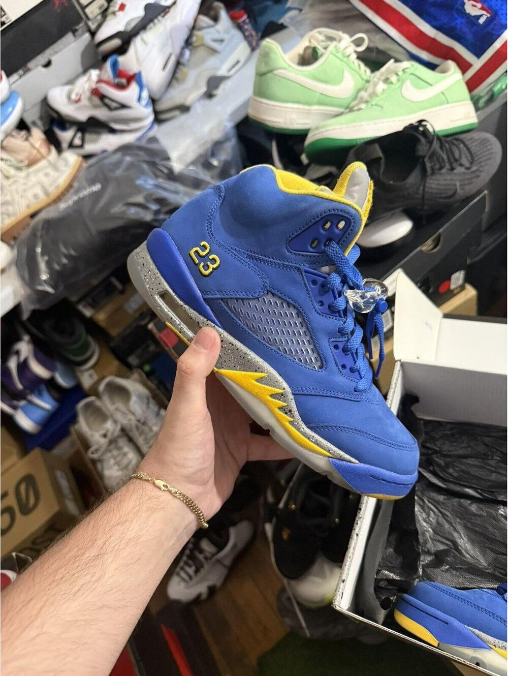 Jordan retro 5 laney sz 8